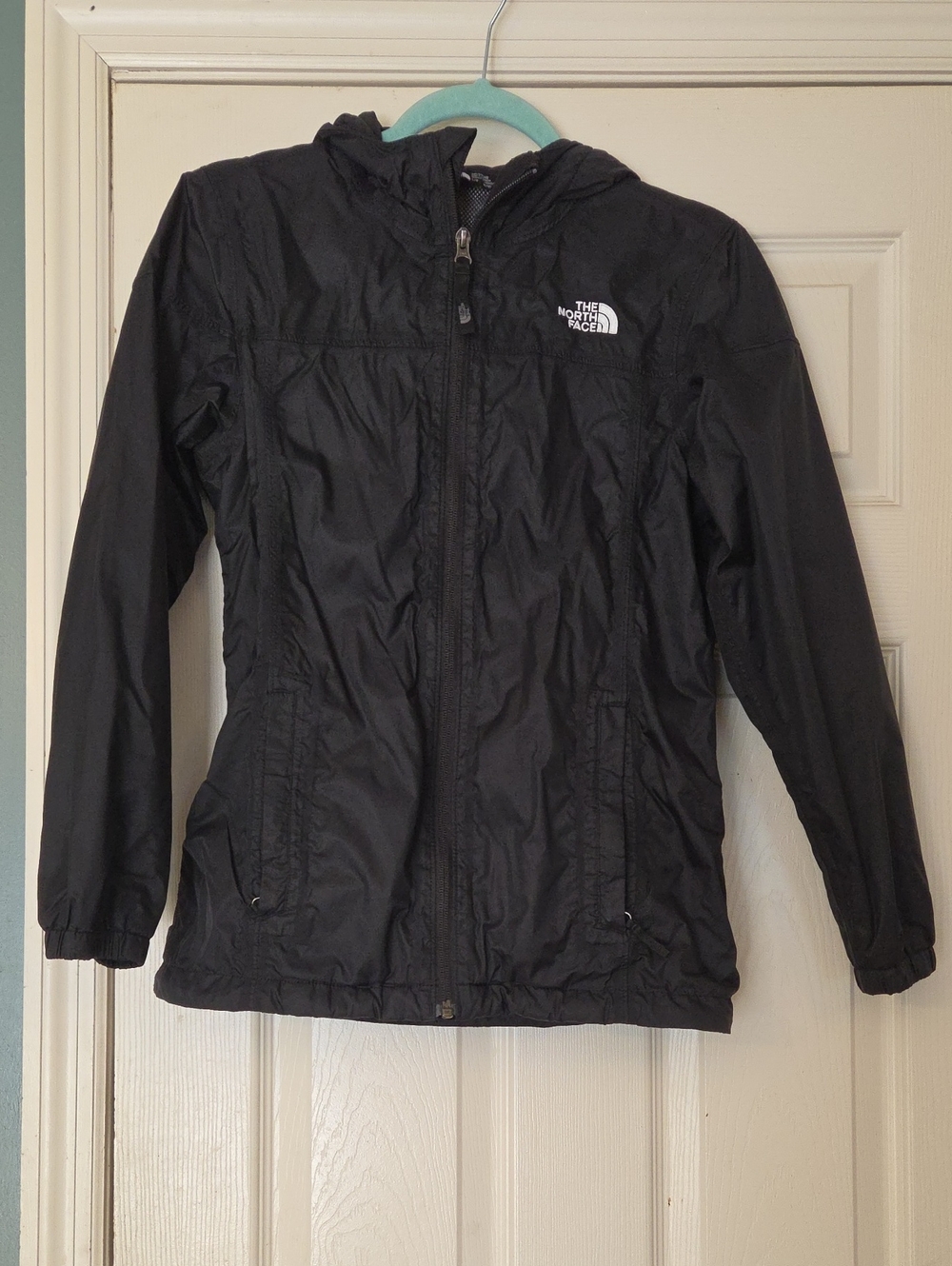 The North Face Girls Black Packable Rain Jacket with Hood Size Large 14/16